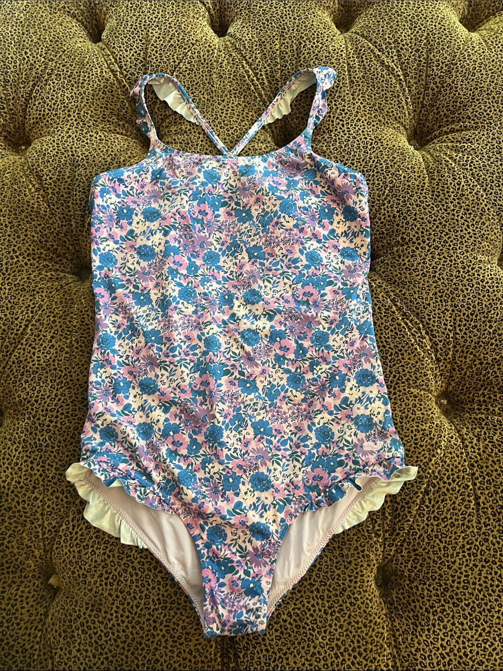 Vineyard Vines Helen Floral Ruffle One-Piece Swimsuit in Blue & Pink size 12/14